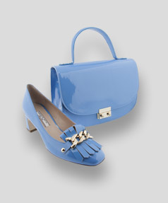 Bei Lakota Schuhe gibt es auch die passenden Taschen